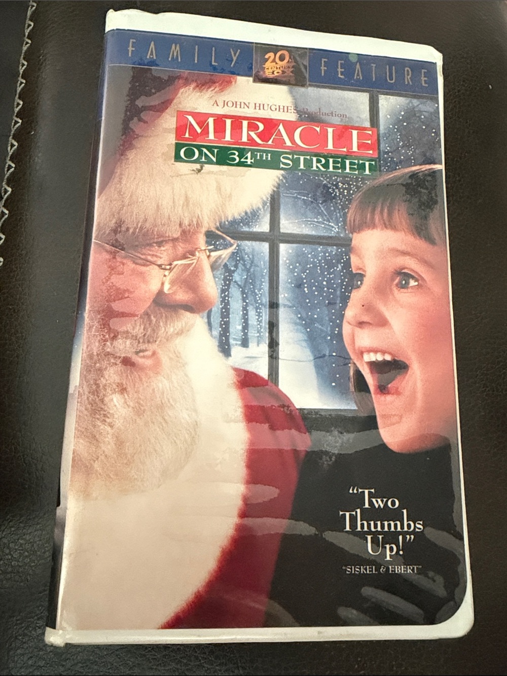 Miracle on 34th Street VHS Tape